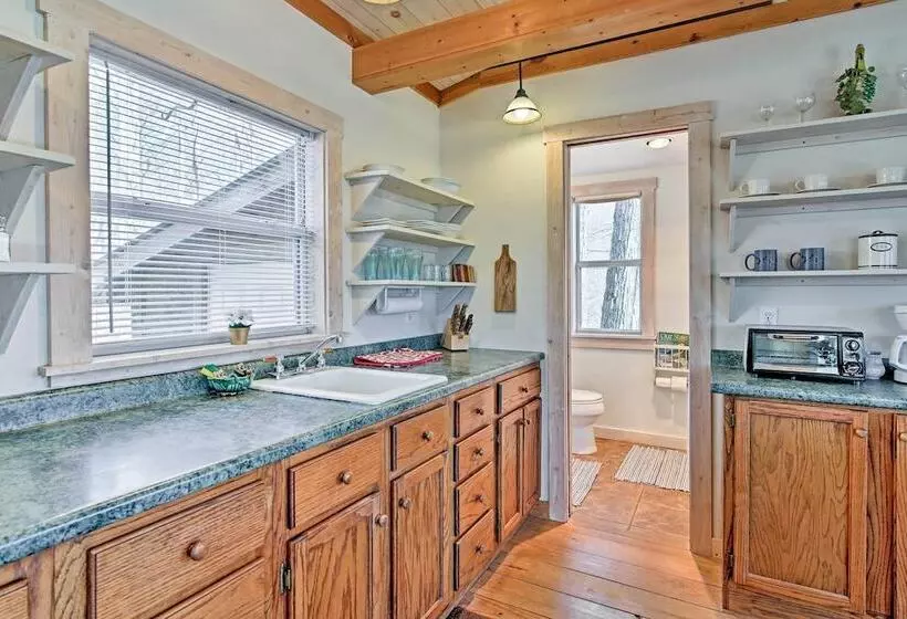 The Coop Robbinsville Cabin W/ Screened Porch!