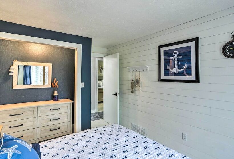 Vermilion River Home W/ Hot Tub & Private Dock!