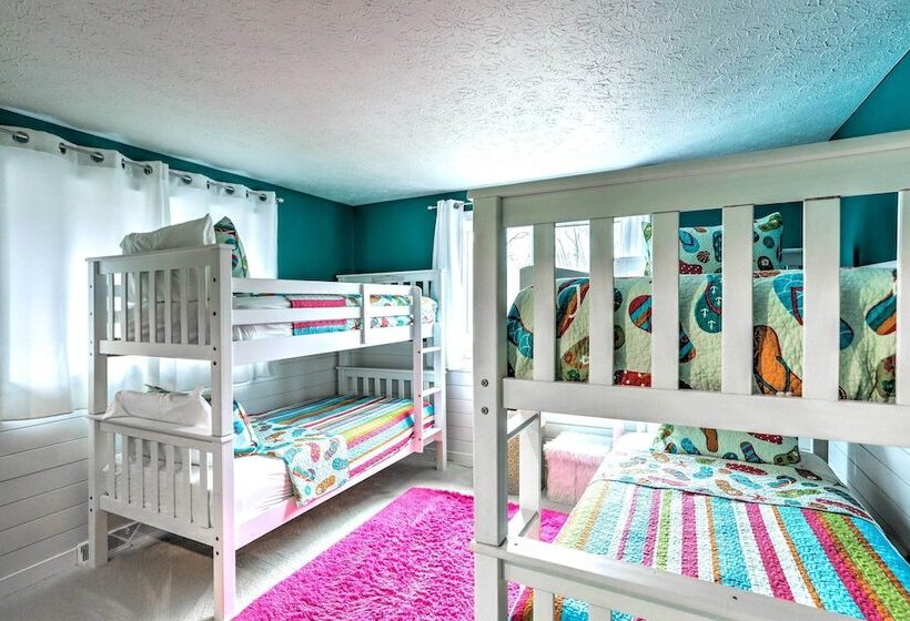 Vermilion River Home W/ Hot Tub & Private Dock!