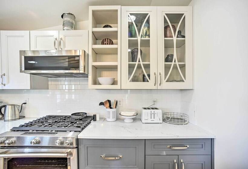 Walk To Town Castle Rock Cottage!