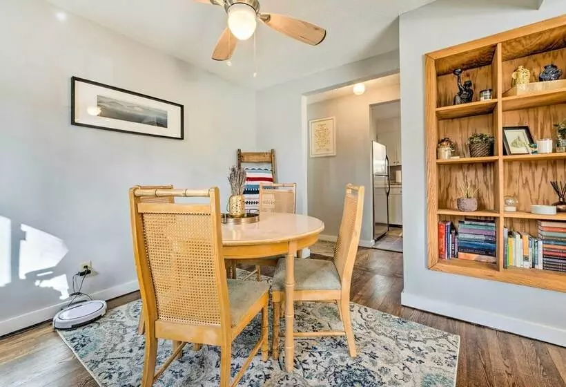 Arden Bungalow W/ Fire Pit: Near Lake Julian Park