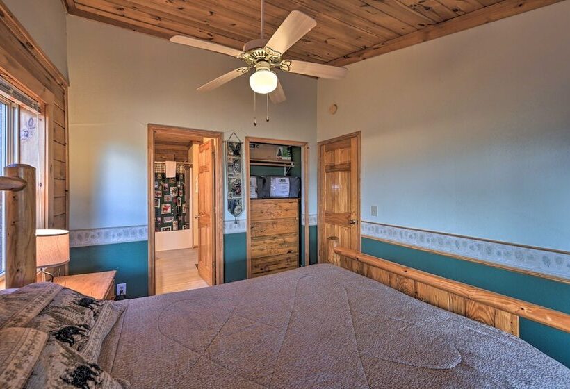 Bear Den  Cabin: Hot Tub, 4 Mi To Nantahala River