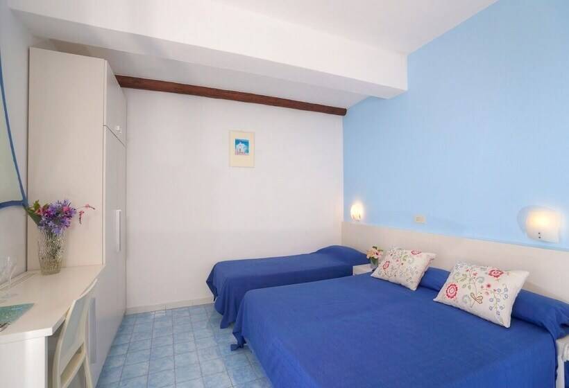 Bed and Breakfast Bachelorette Party Together With 20 Friends In The Bay Of Citara