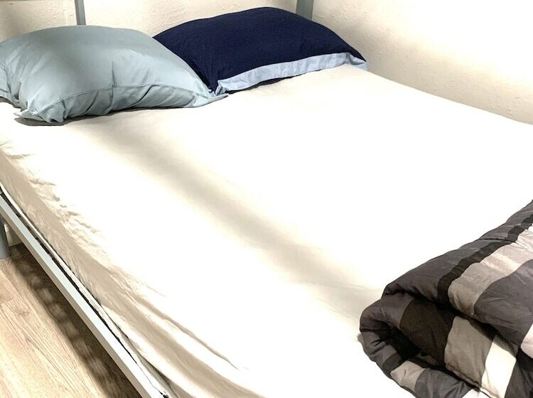 ベッドアンドブレックファースト Three Zzz’s