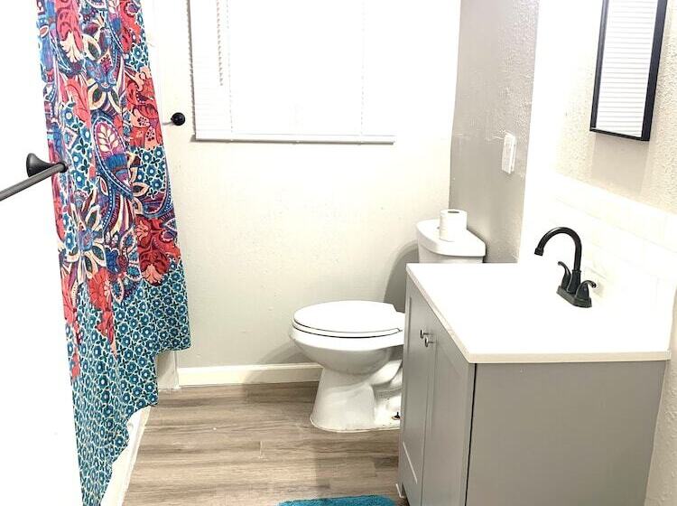 ベッドアンドブレックファースト Three Zzz’s