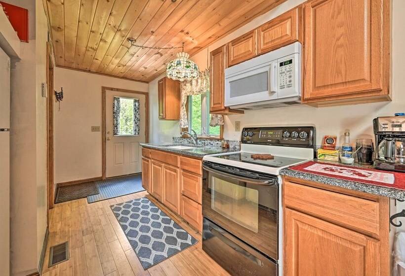 Cabin In The Untouched Woods   3 Miles To Ski