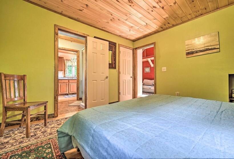 Cabin In The Untouched Woods   3 Miles To Ski