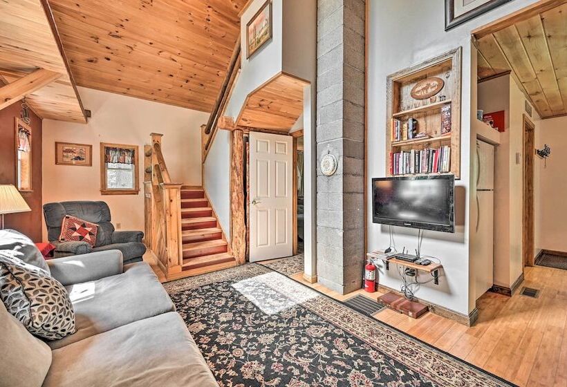 Cabin In The Untouched Woods   3 Miles To Ski