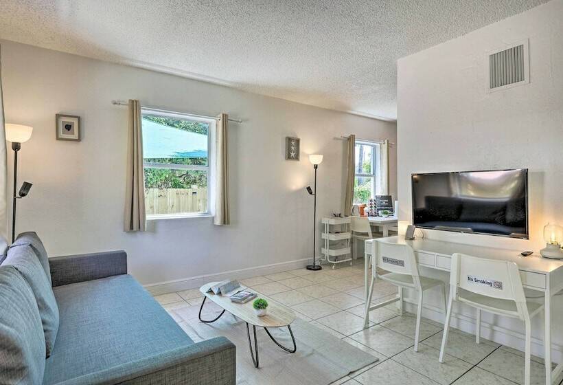 Convenient Miami Duplex Unit, 3 Mi To Marina!