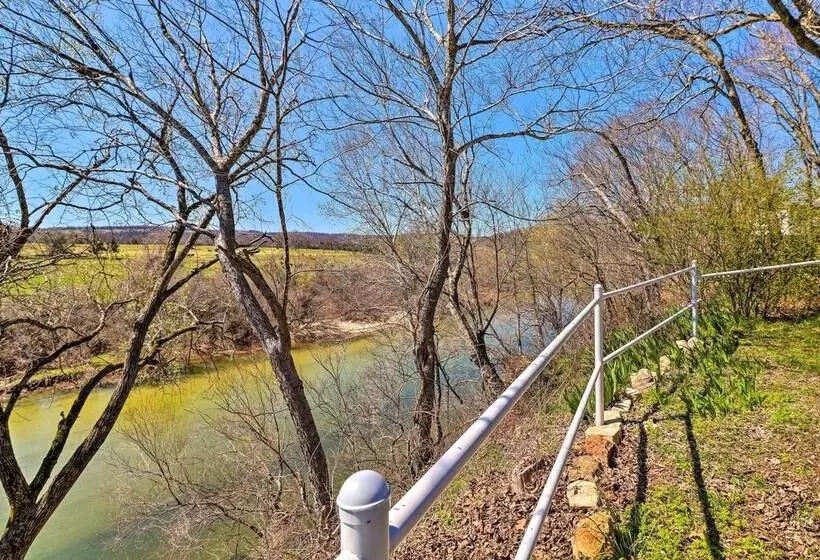 Creekfront Yellville Manor W/ Parlors & Fire Pit!