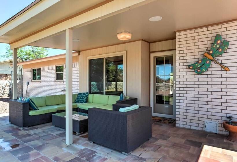 El Paso Smart House: Backyard   12 Mi To Downtown