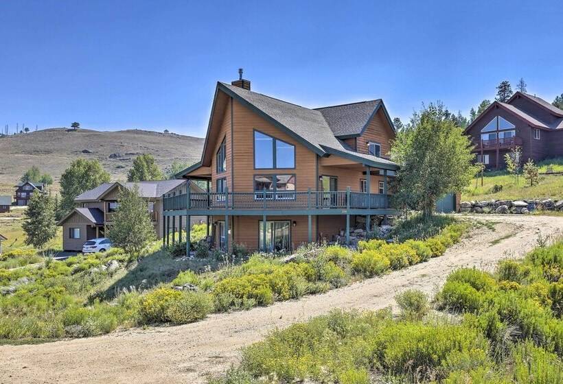 Deck, Bar & Mtn Views: Grand Granby Retreat!