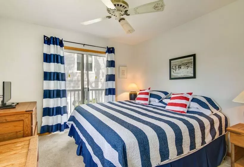 Home W/ Wetland Views  Half Mi To Bethany Beach!