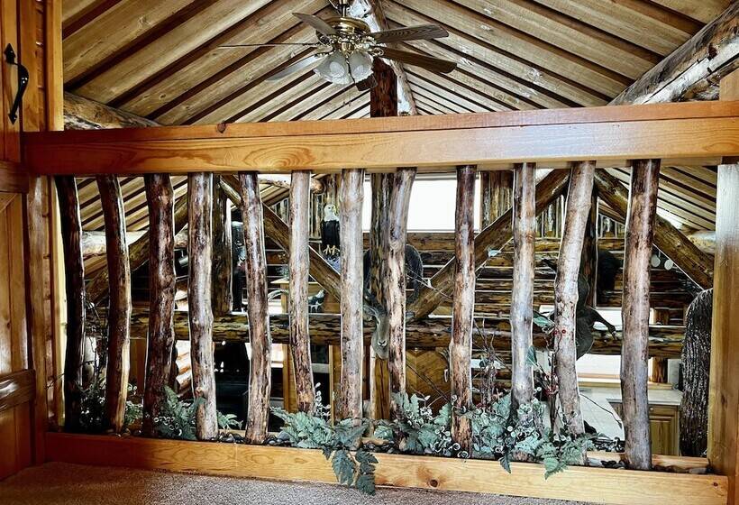 Indian Cabin Close To Alyeska