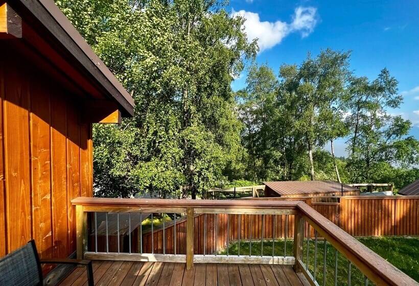 Indian Cabin Close To Alyeska