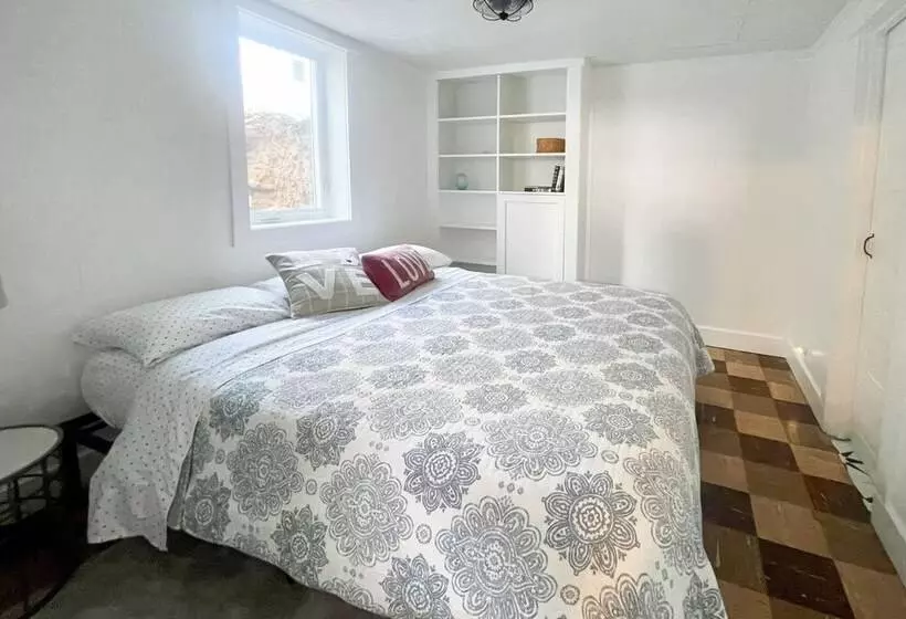 Walk To Beach: Lake Michigan Getaway!