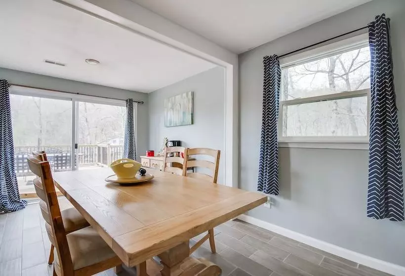 Dock & Furnished Deck: Lakefront Gravois Mills Gem