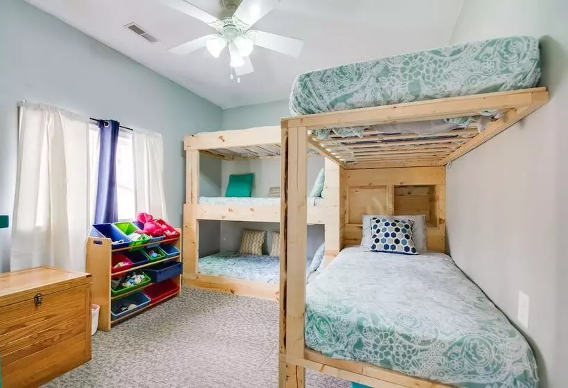 Dock & Furnished Deck: Lakefront Gravois Mills Gem