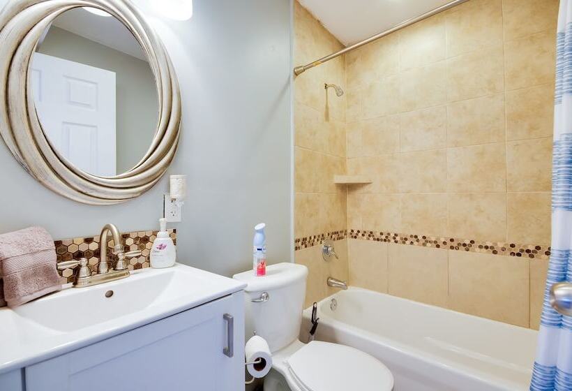 Dock & Furnished Deck: Lakefront Gravois Mills Gem