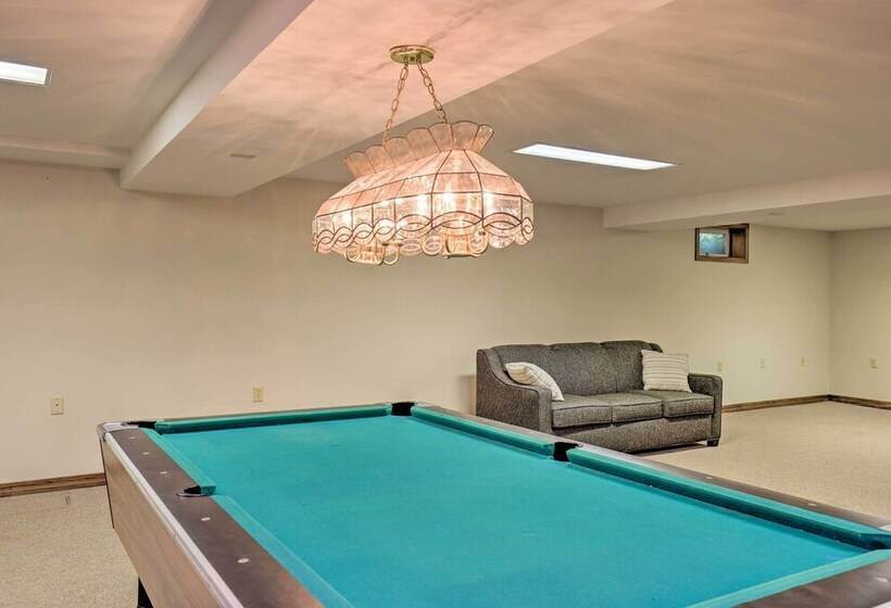 Lakefront Romulus Retreat W/ Private Dock!