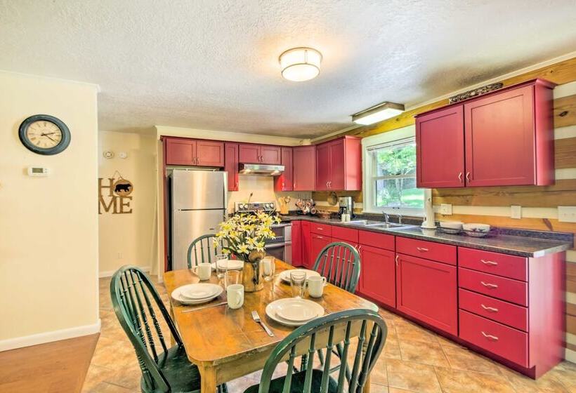 15 Mins To Polar Express: Cabin W/ Hot Tub!