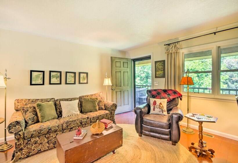 15 Mins To Polar Express: Cabin W/ Hot Tub!