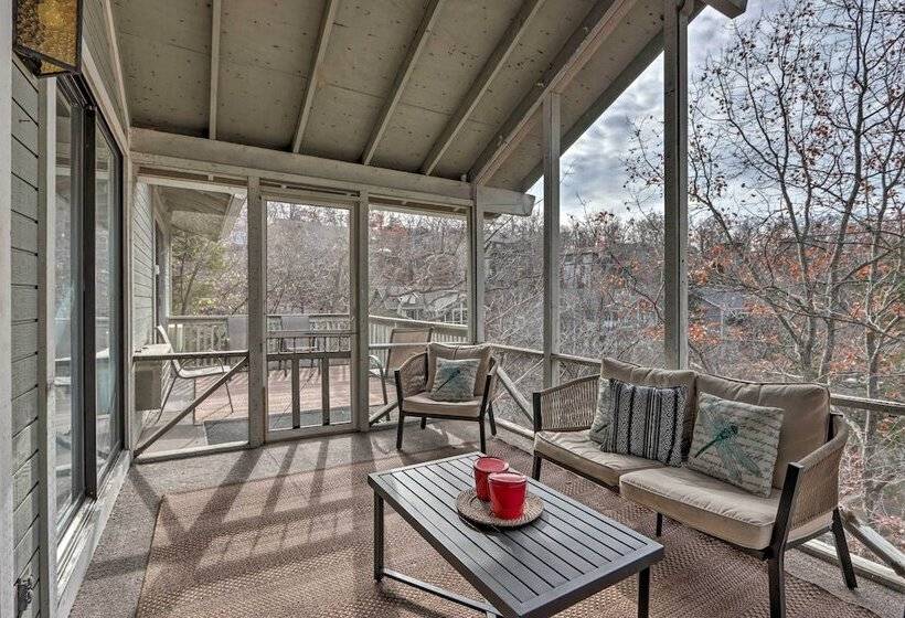 Osage Beach Family Home With Resort Perks!