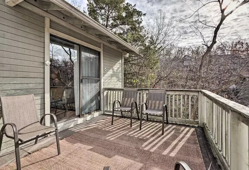 Osage Beach Family Home With Resort Perks!