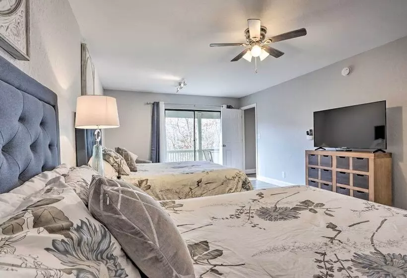 Osage Beach Family Home With Resort Perks!