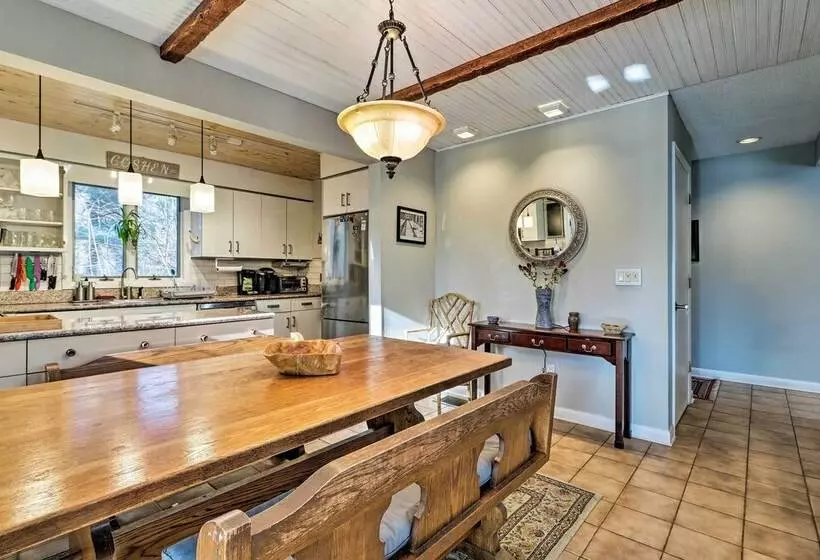 Peaceful Goshen Cottage W/ Screened Porch & Views!