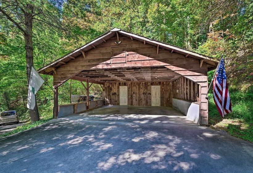 Peaceful Moravian Falls Cabin Near Fishing!