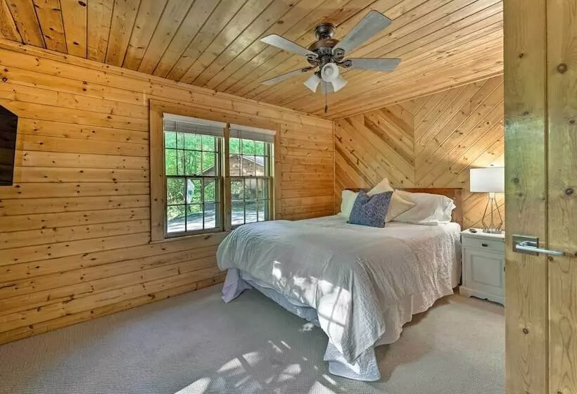 Peaceful Moravian Falls Cabin Near Fishing!