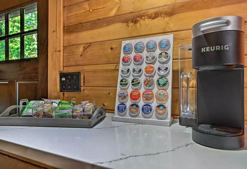 Peaceful Moravian Falls Cabin Near Fishing!