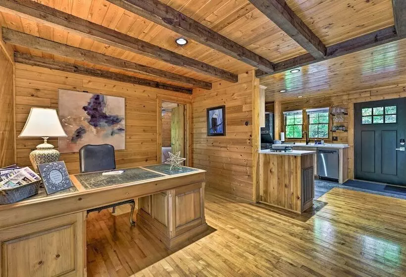 Peaceful Moravian Falls Cabin Near Fishing!