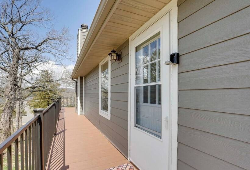 Reeds Spring Retreat W/ Lakeview Deck + Grill