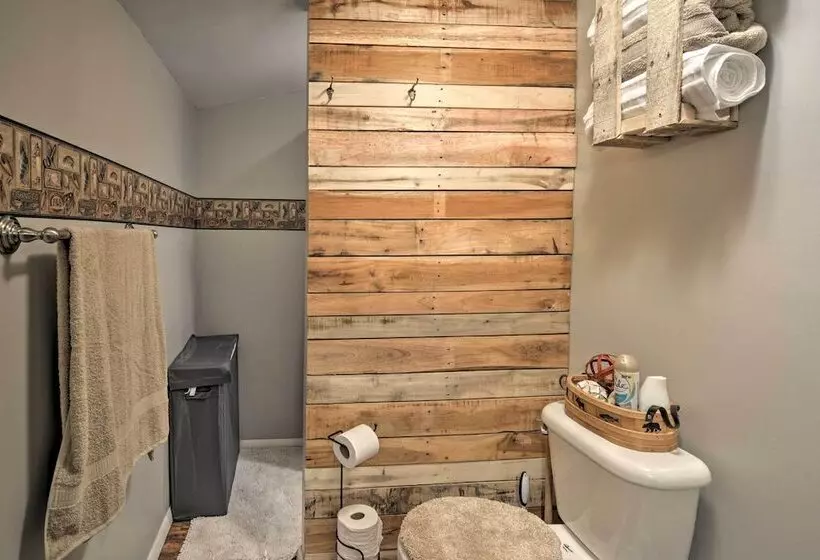 Rustic Frederic Cabin Near Cross Country Skiing!