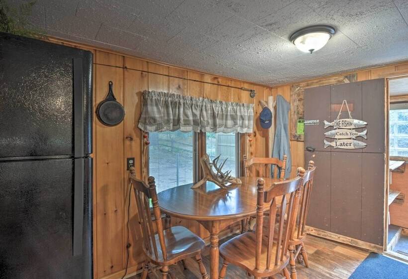 Rustic Frederic Cabin Near Cross Country Skiing!