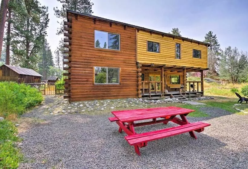 Rustic Idaho Cabin < 10 Mi To Payette Lake!