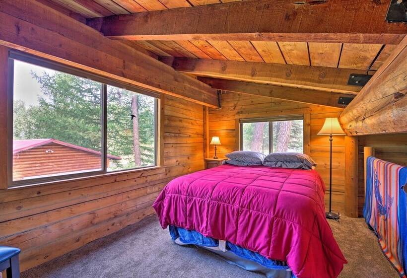 Rustic Idaho Cabin < 10 Mi To Payette Lake!