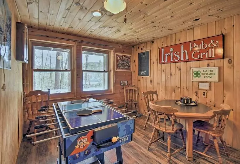 Rustic Madison  Treehouse  Cabin With Game Room!