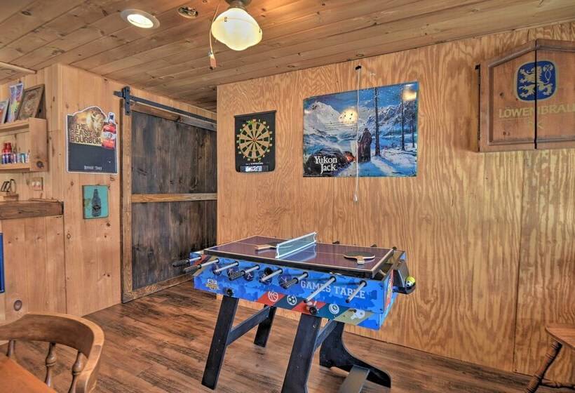 Rustic Madison  Treehouse  Cabin With Game Room!
