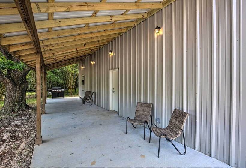 Secluded Home W/ Gas Grill, 3 Mi To Boating!