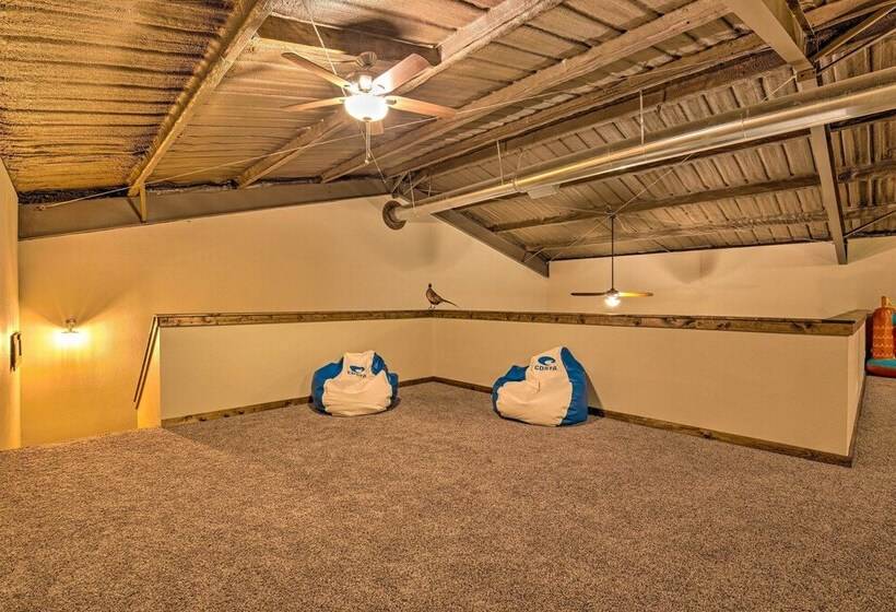 Secluded Home W/ Gas Grill, 3 Mi To Boating!