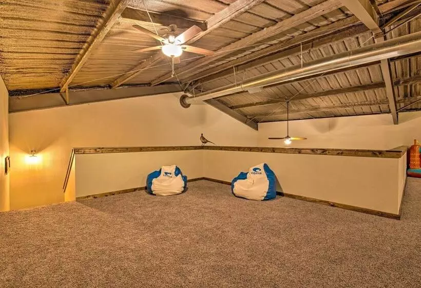 Secluded Home W/ Gas Grill, 3 Mi To Boating!