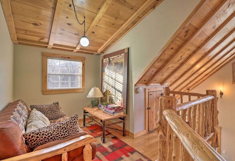 Secluded White River Haven Near Devils Knob!