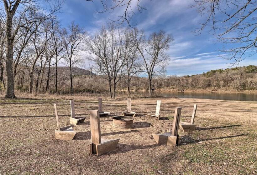 Secluded White River Haven Near Devils Knob!