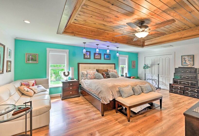 1 Mi To Dtwn: Sun Soaked Cape Coral Getaway!