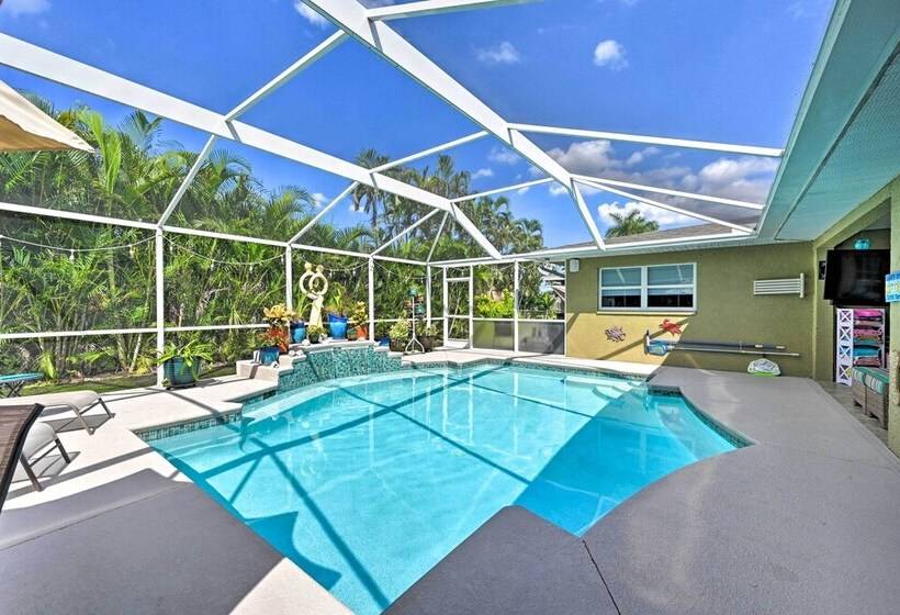 1 Mi To Dtwn: Sun Soaked Cape Coral Getaway!