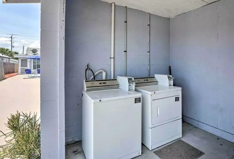 Surfside Oceanfront Cottage W/ Beach Access!