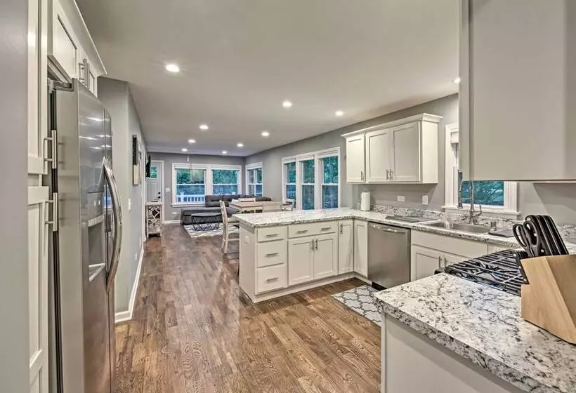 Updated Twin Lakes Cottage, Walk To Lake Mary